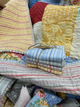 Load image into Gallery viewer, French Romance Block Quilt Kit With Backing