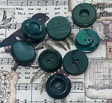 Load image into Gallery viewer, Lovely set of 8 Forest Green Plastic Buttons
